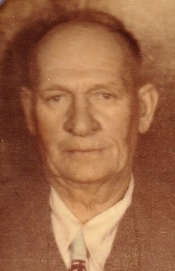 Photo of photos/Clarence Edward McLennan (b1883) portrait